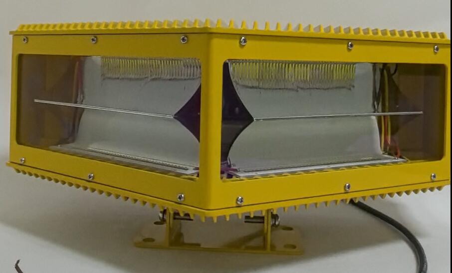 aviation lamp for chimney